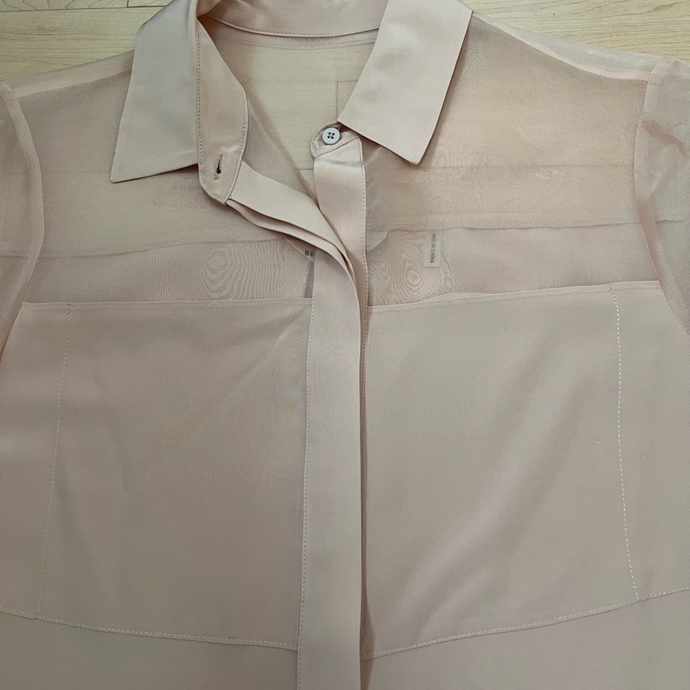 Silk and Sequin embellished top. Rebecca Taylor. - Picture 7 of 9